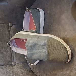 Mens L.L. Bean canvas shoes
